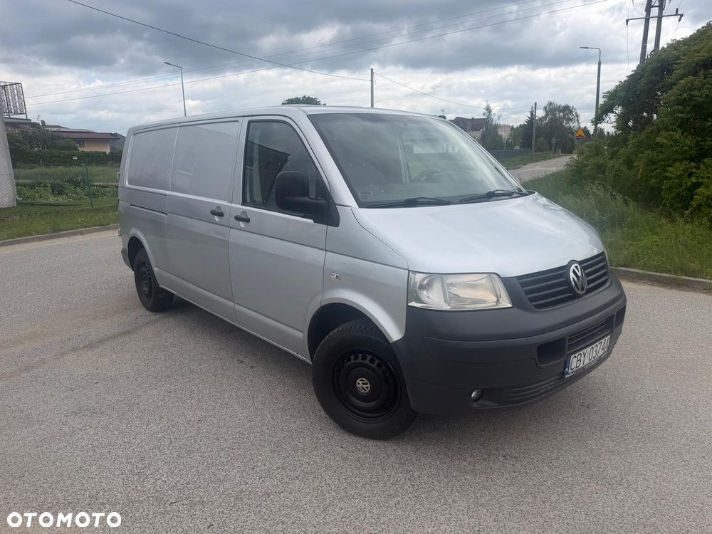 Volkswagen Transporter - 1
