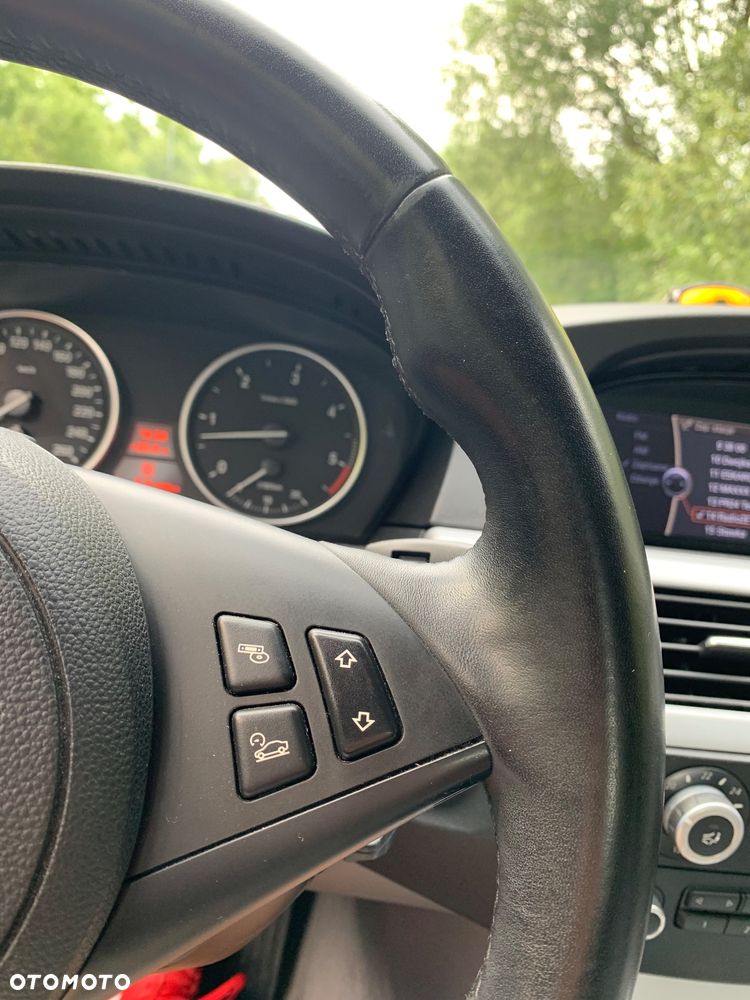 BMW Seria 5 530d xDrive - 10