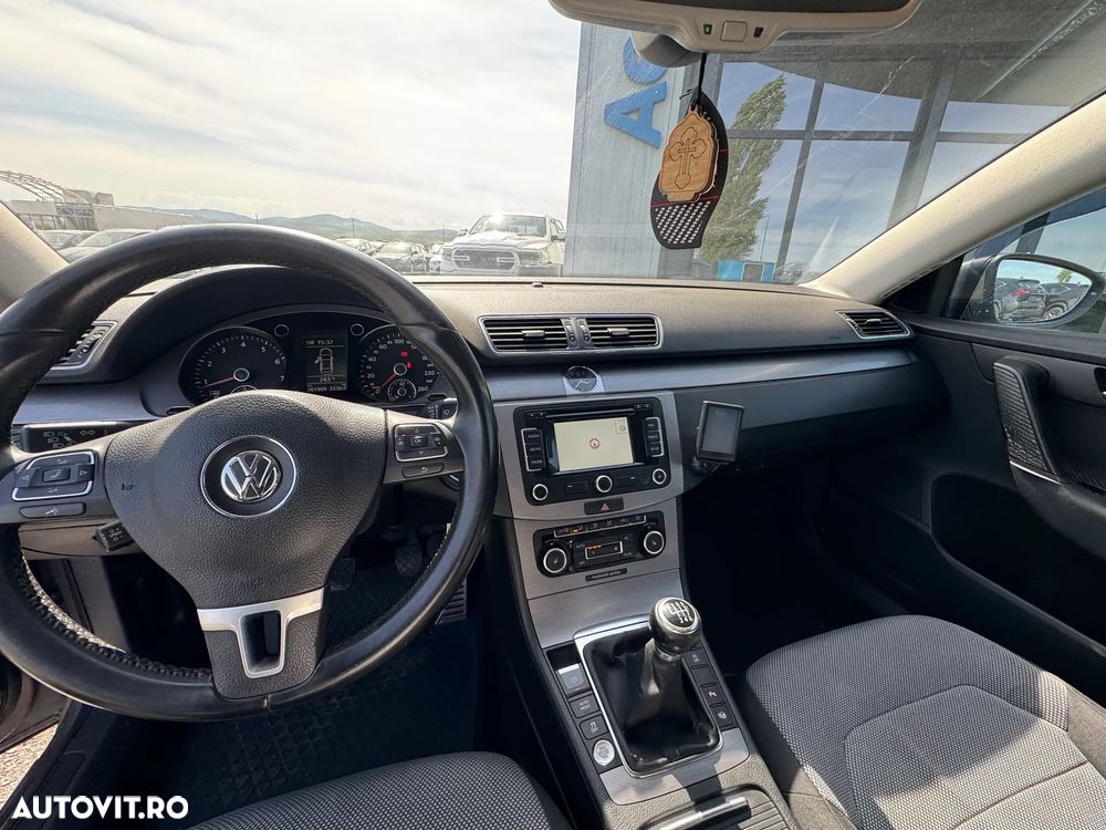 Volkswagen Passat 1.4 TSI Comfortline - 25