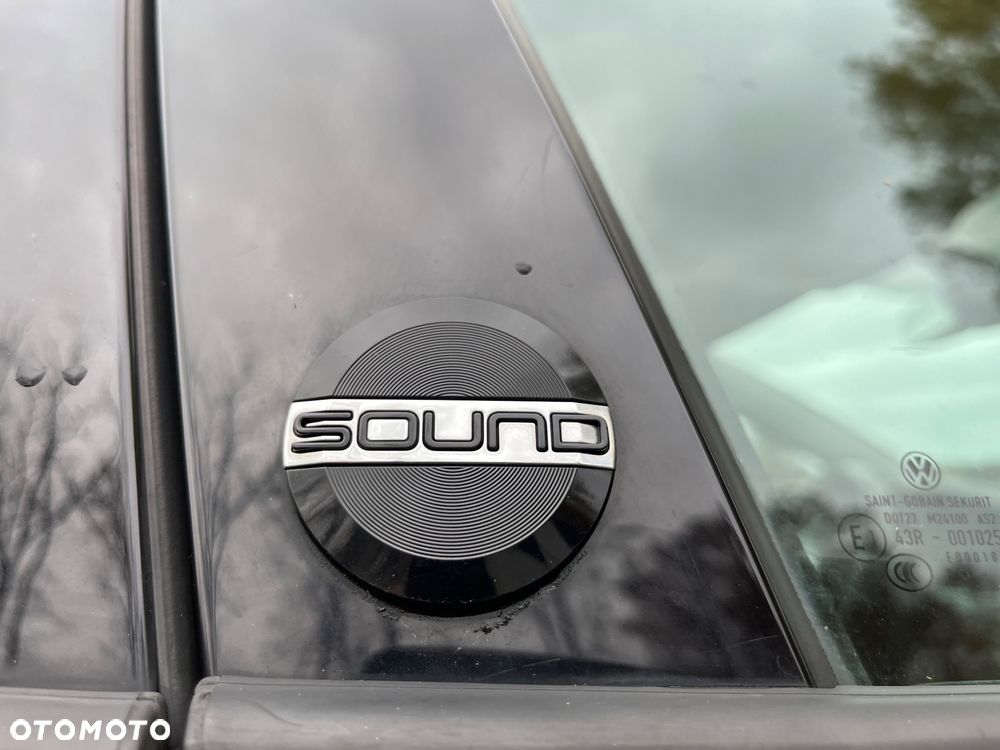 Volkswagen Golf Variant 2.0 TDI Sound - 25