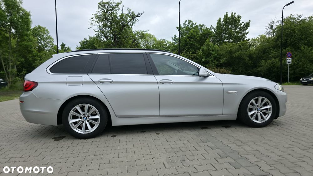 BMW Seria 5 520d - 5