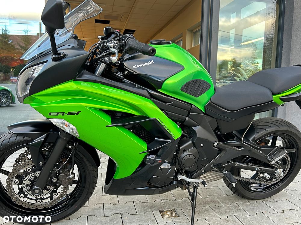 Kawasaki ER - 2