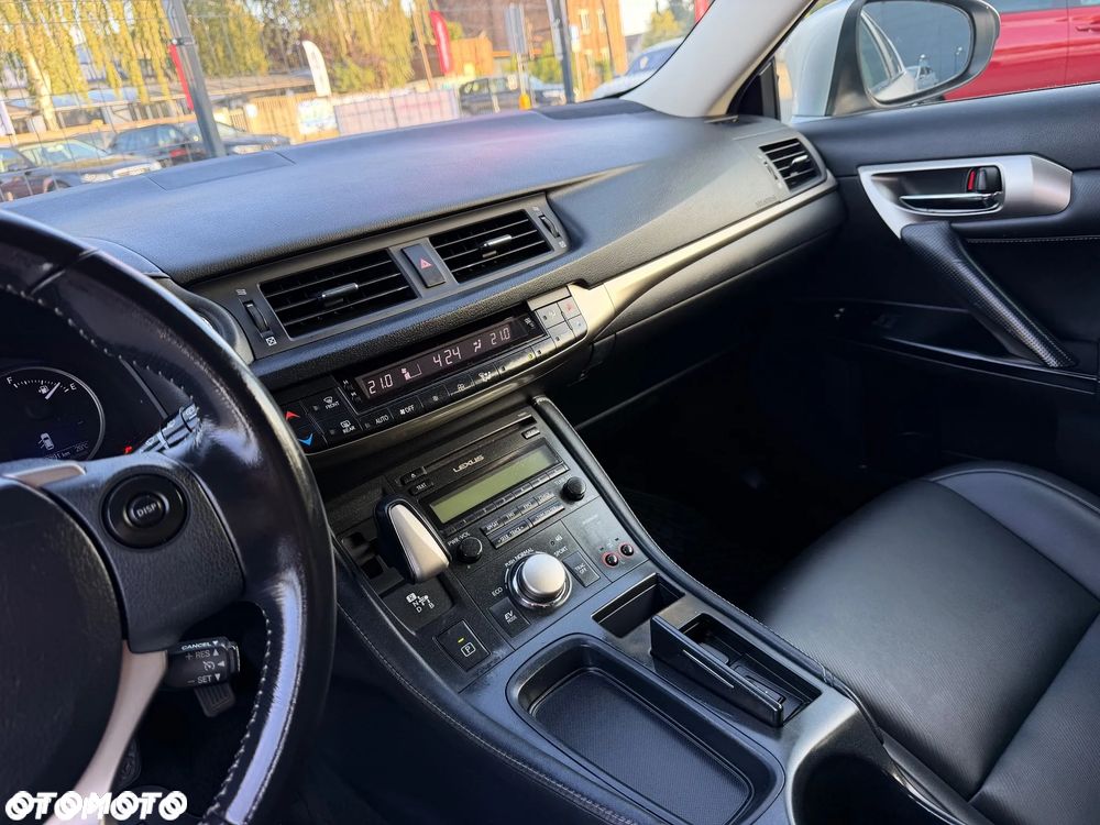Lexus CT 200h Comfort EU6 - 23