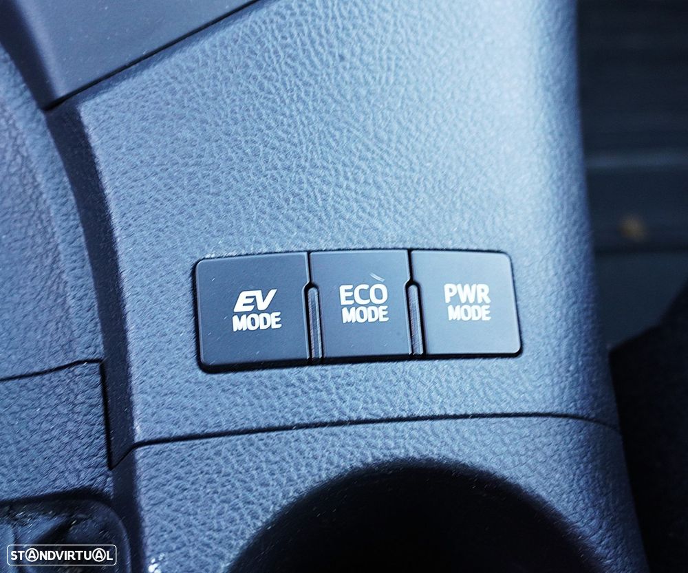 Toyota Auris 1.8 HSD Comfort +P.Techno+P.Sport - 27