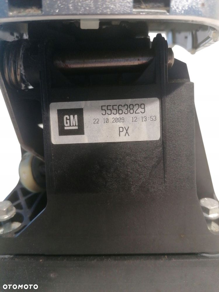 wybierak zmiany biegów opel insignia a 2.0 cdti 55563829 - 2