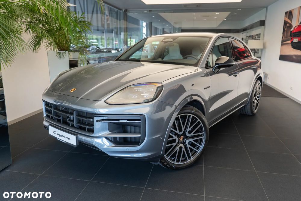 Porsche Cayenne E-Hybrid PHEV Black Edition - 2