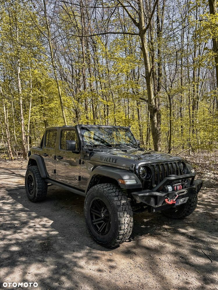 Jeep Wrangler - 8