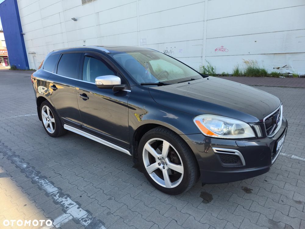 Volvo XC 60 D4 AWD Geartronic RDesign - 1