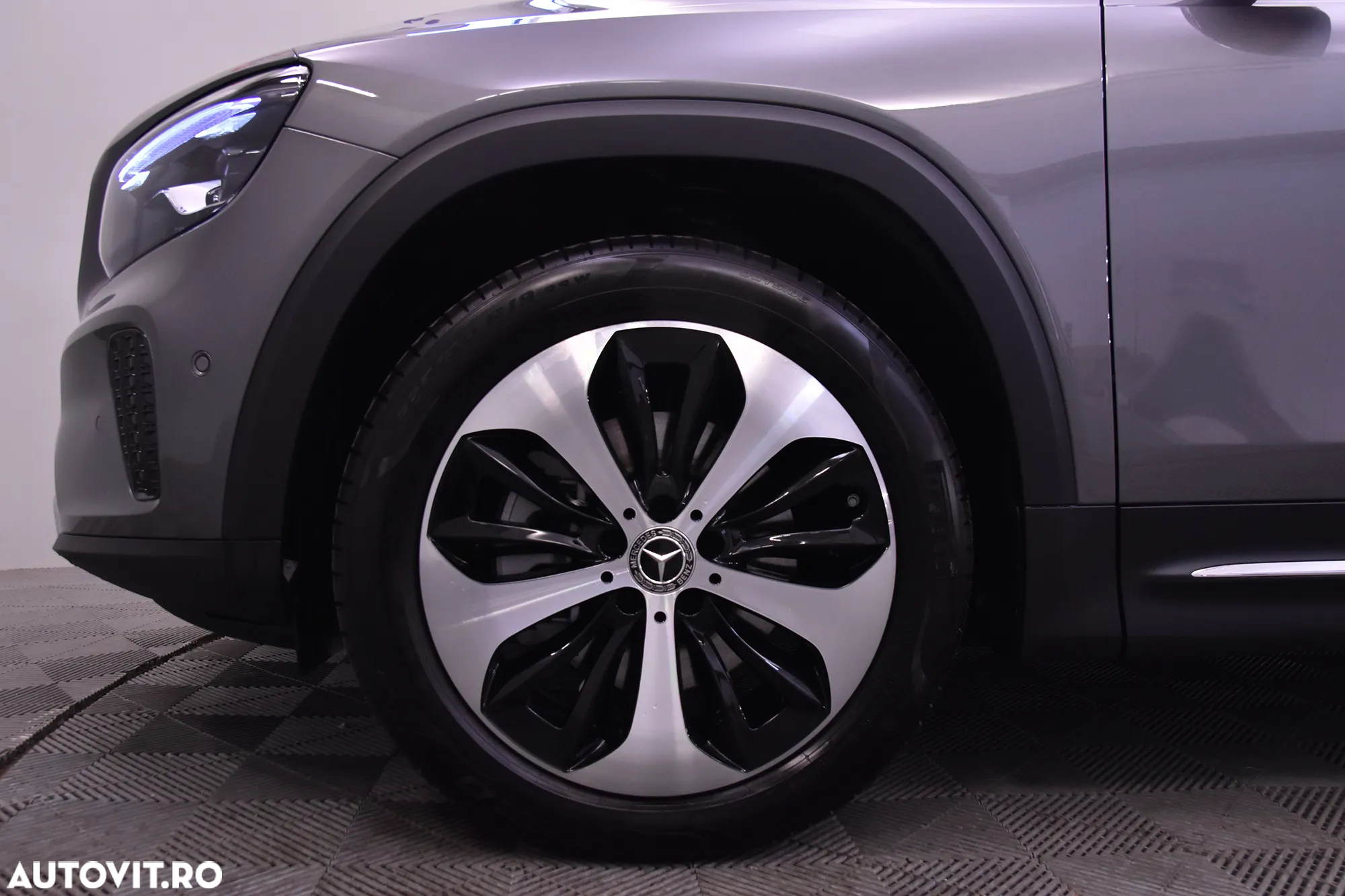 Mercedes-Benz GLB 220 d 4MATIC Aut. - 13