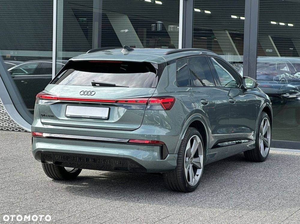 Audi Q4 e-tron - 7