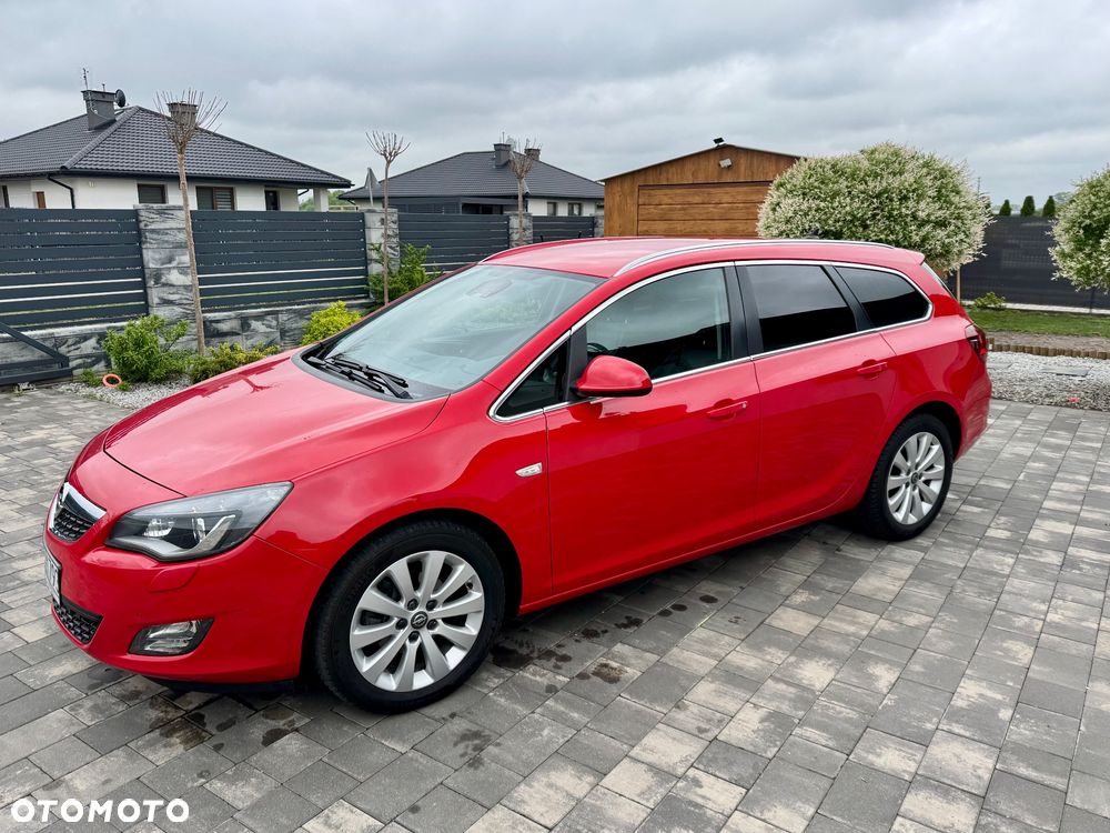 Opel Astra 1.6 Turbo Edition - 19