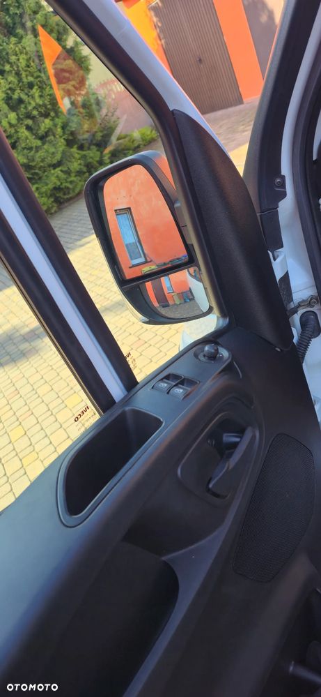 Iveco DAILY 35C14 D - 12