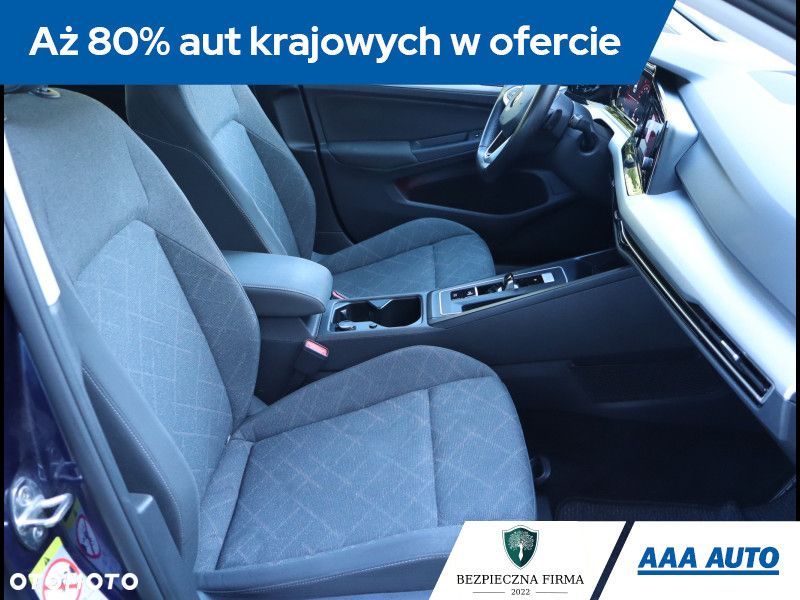 Volkswagen Golf - 10