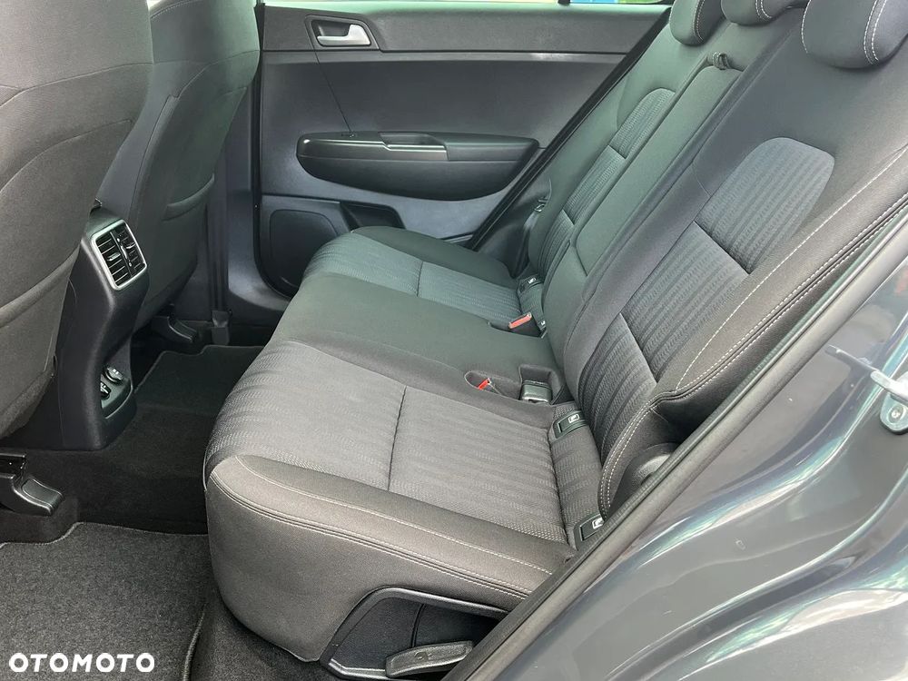 Kia Sportage 1.6 T-GDI 2WD Black Edition - 16