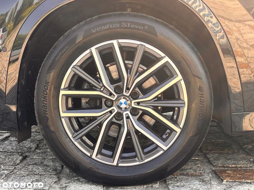 BMW X1 sDrive18i - 14