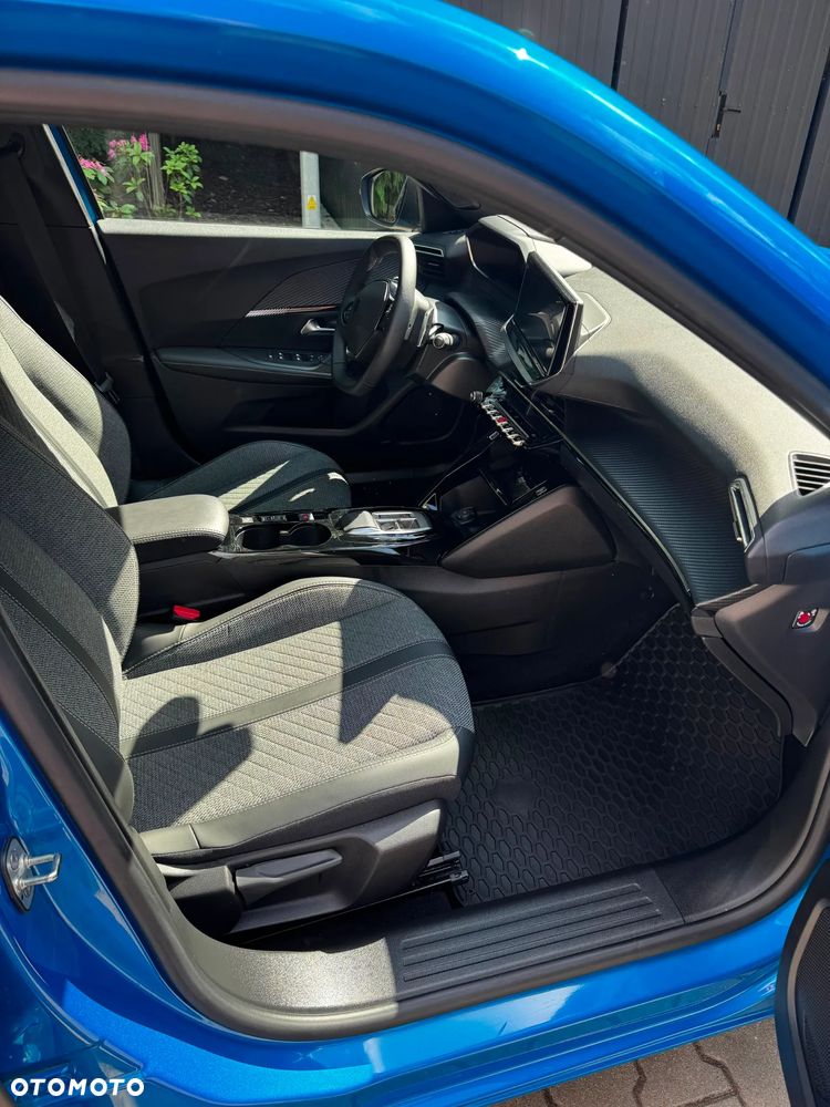 Peugeot 2008 - 6