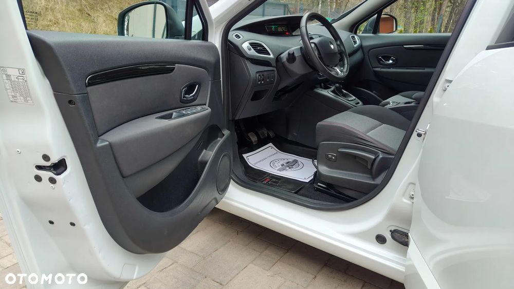 Renault Scenic - 9