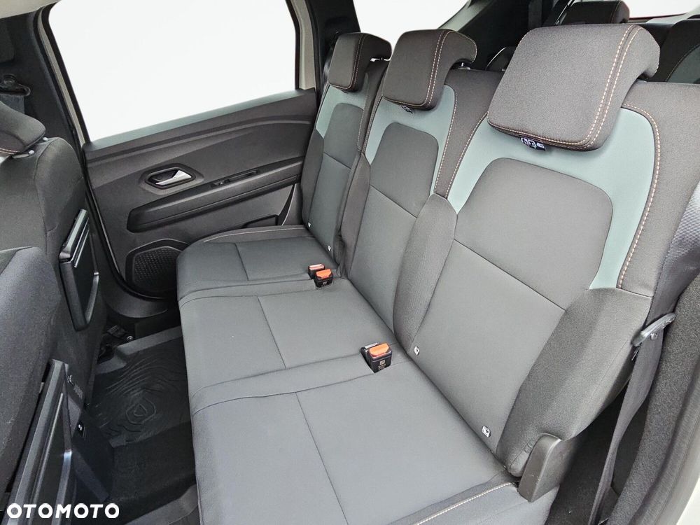 Dacia Jogger 1.8 Full Hybrid 155 Extreme MMT 7os - 13
