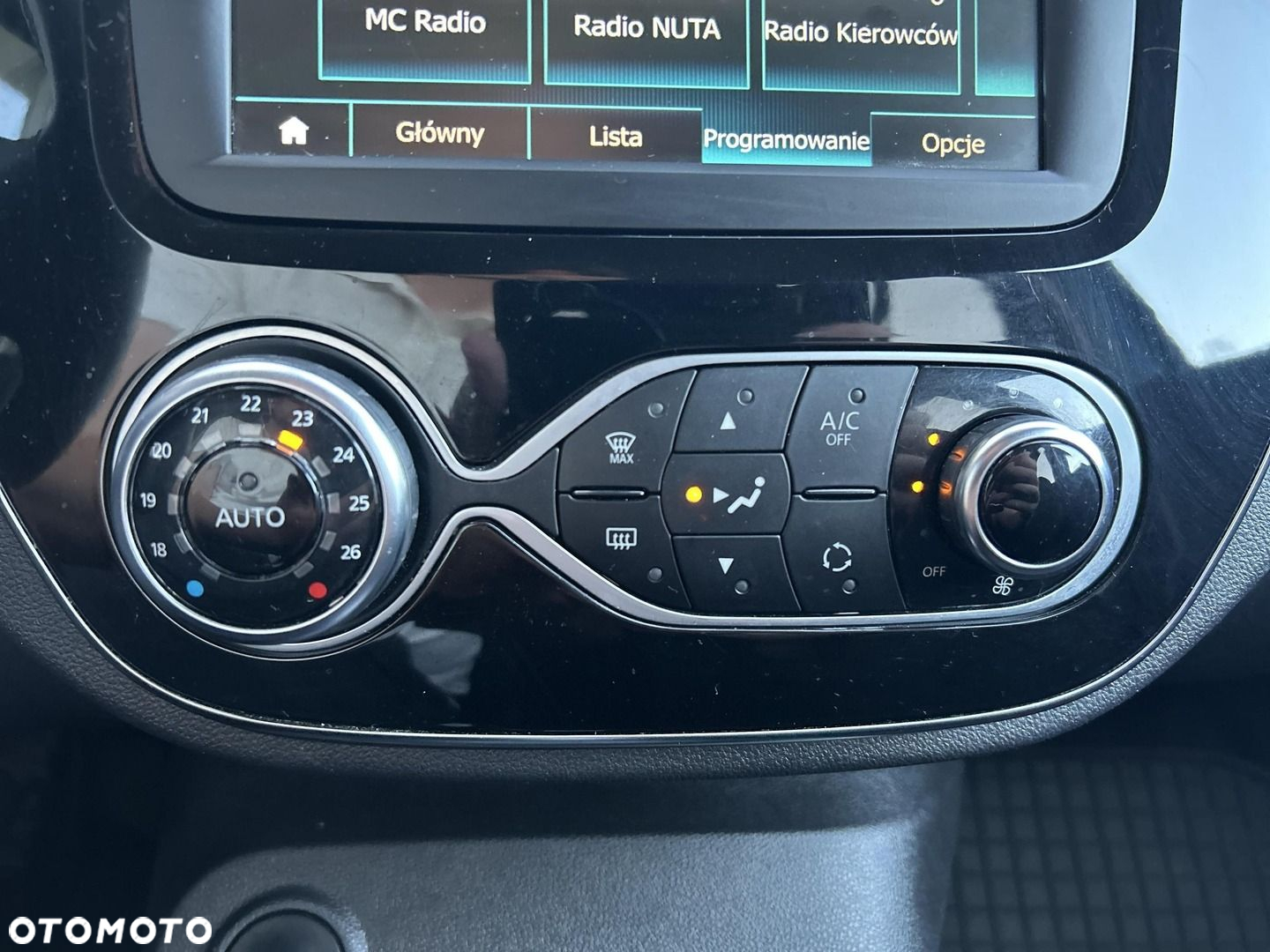 Renault Captur 1.3 Energy TCe FAP Limited EDC - 18