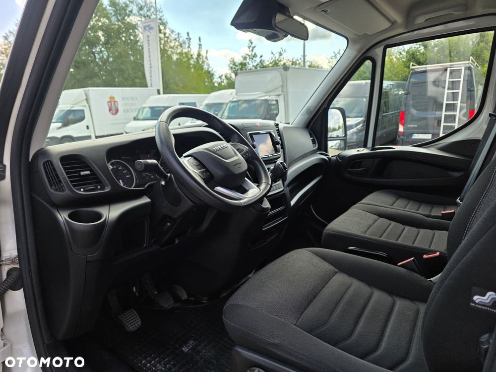 Iveco 50C18 Kontener 8EP Krajowy Ledy  Winda 1000 kg ! 4200x2200x2200 - 13