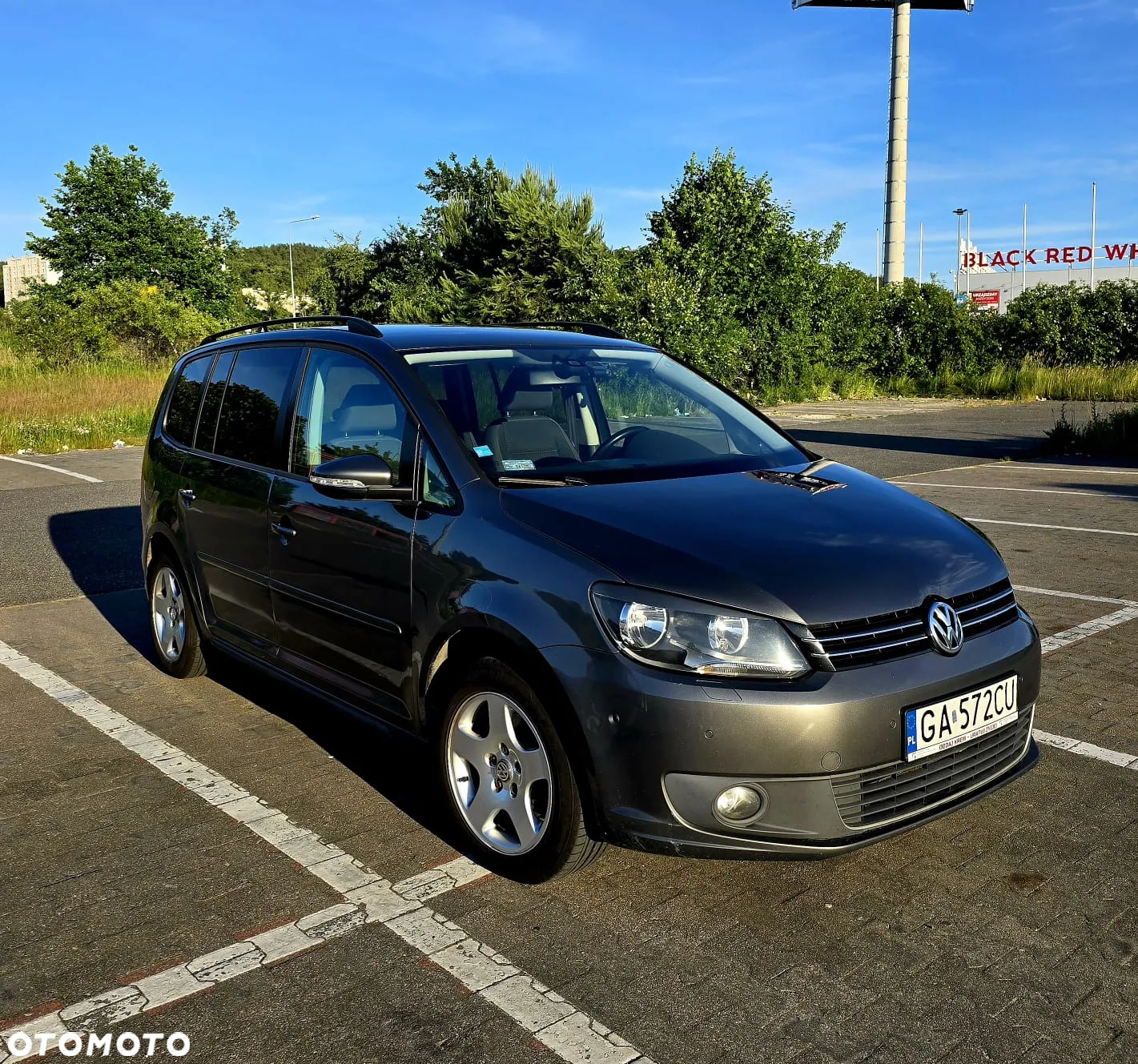 Volkswagen Touran 1.6 TDI DPF BlueMot Comfortline - 23