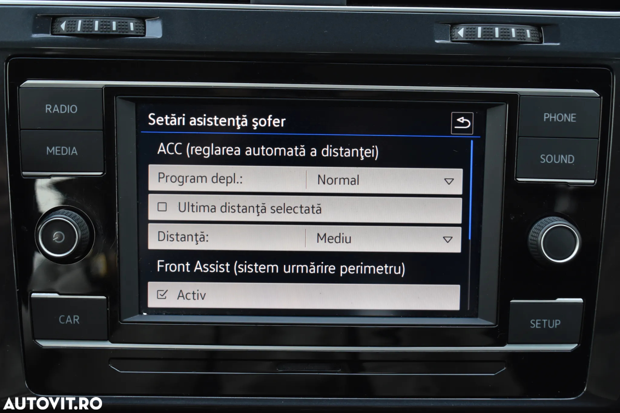 Volkswagen Golf 1.6 TDI Comfortline - 20
