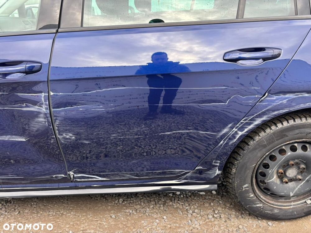 Volkswagen Golf Variant 2.0 TDI (BlueMotion Technology) DSG Comfortline - 10