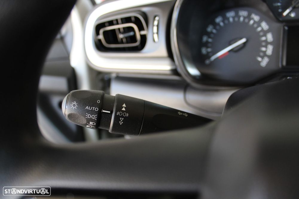 Citroën C3 1.2 PureTech Plus - 23