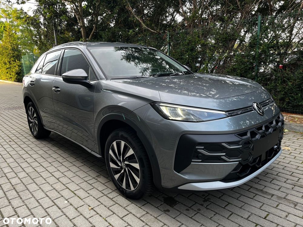 Volkswagen T-Roc 1.5 eTSI Life DSG - 8