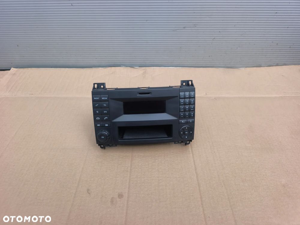 Radio Mercedes Vito w447 a4479006005 - 2