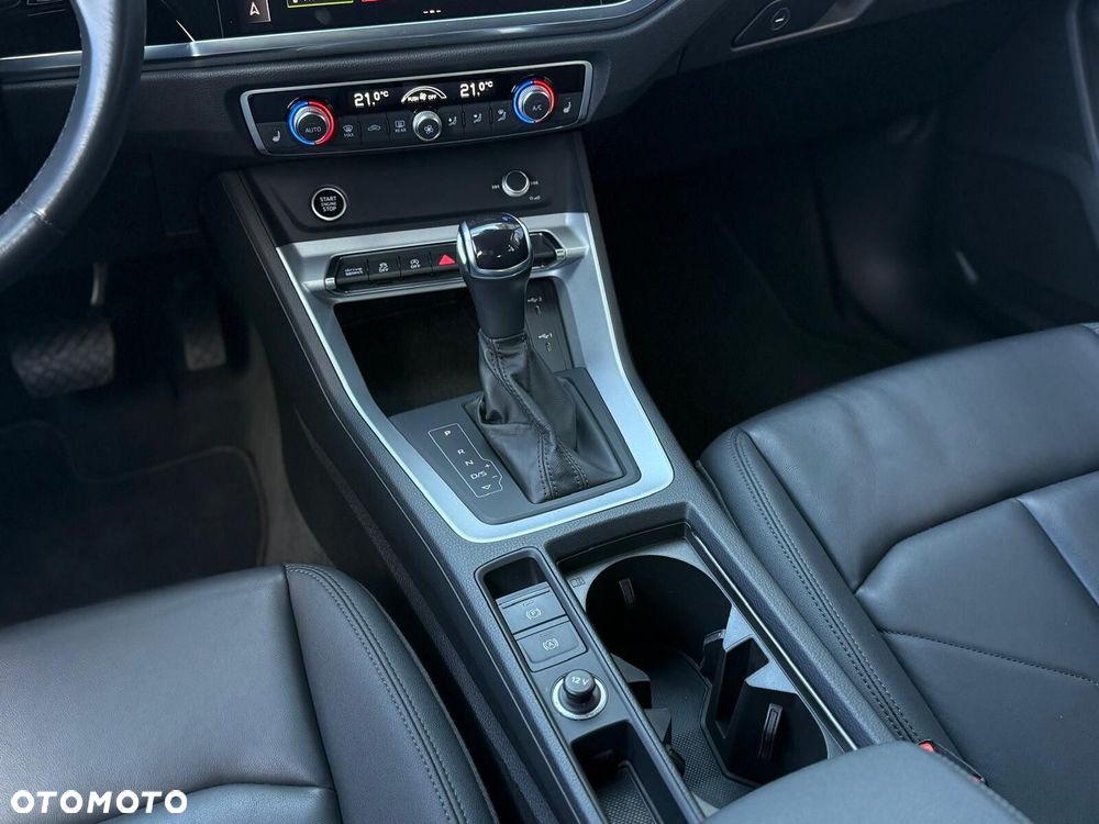 Audi Q3 Sportback - 28