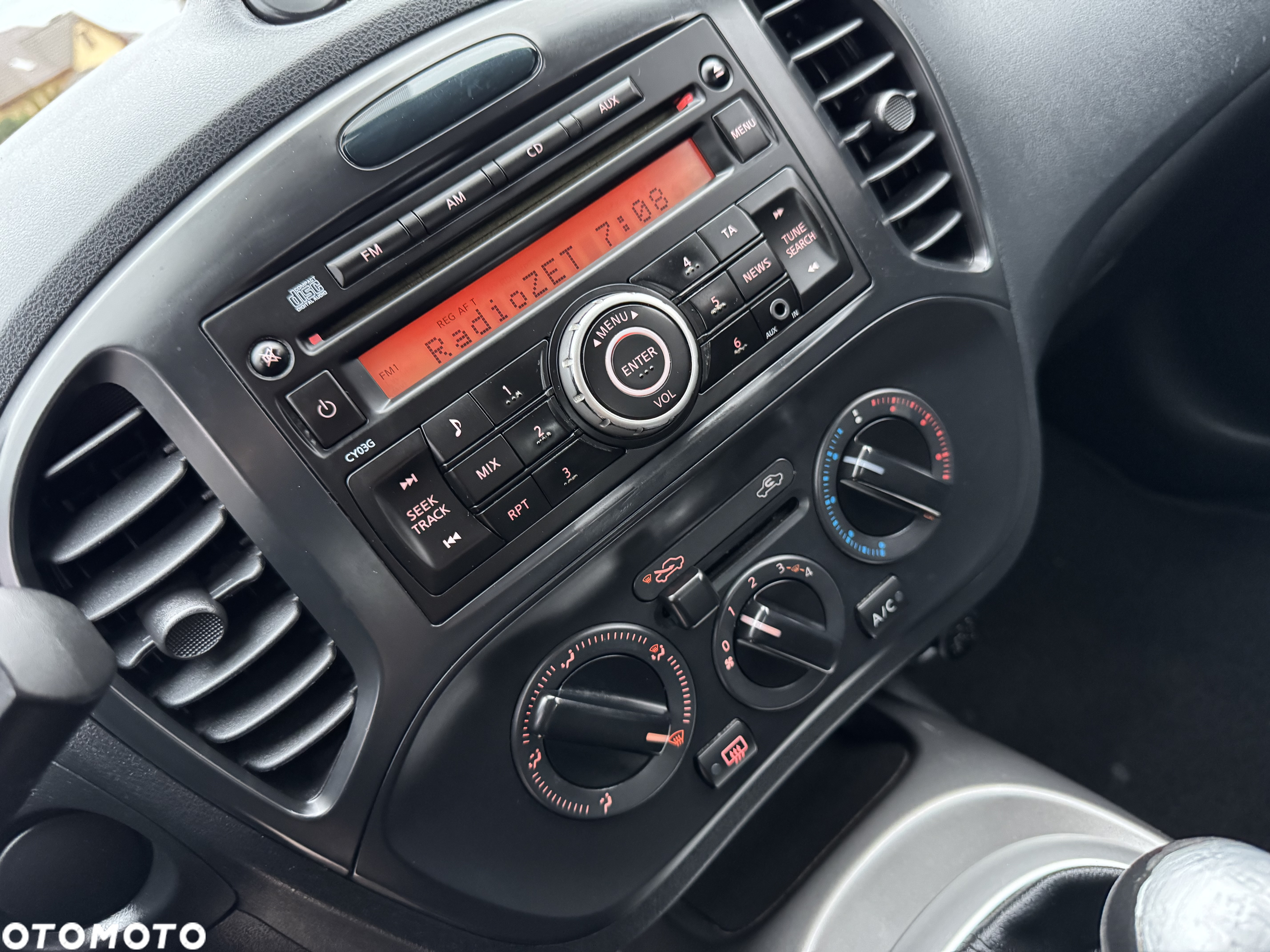 Nissan Juke 1.6 Acenta - 28