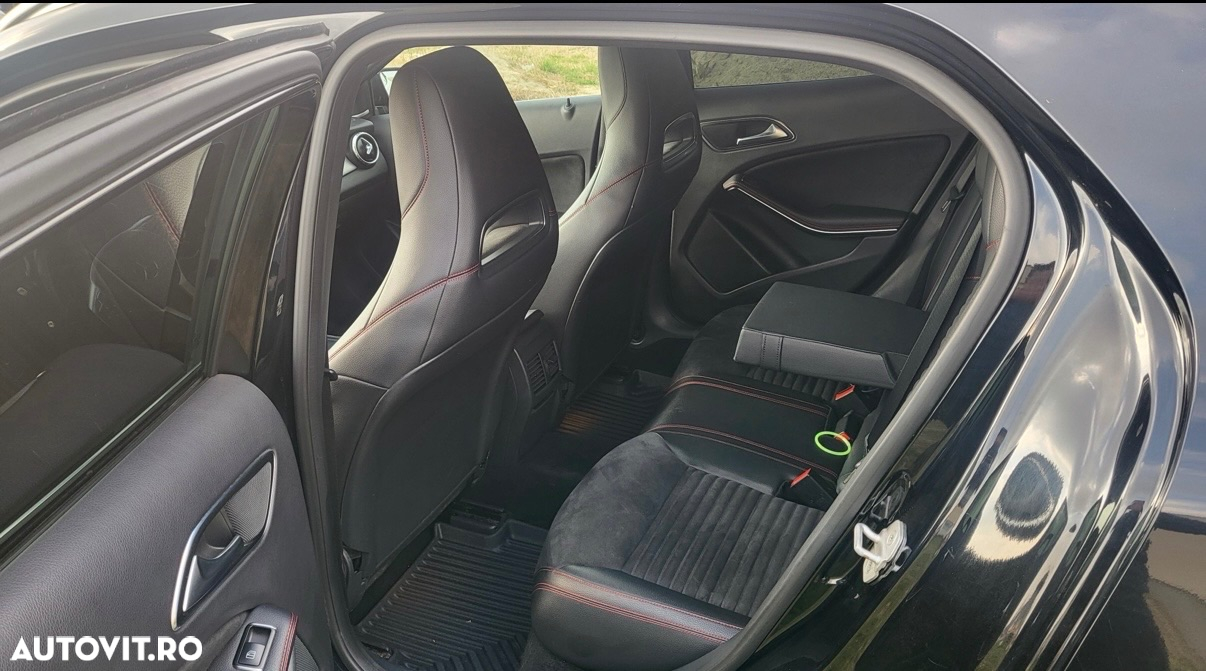 Mercedes-Benz GLA 220 CDI 4Matic 7G-DCT AMG Line - 7