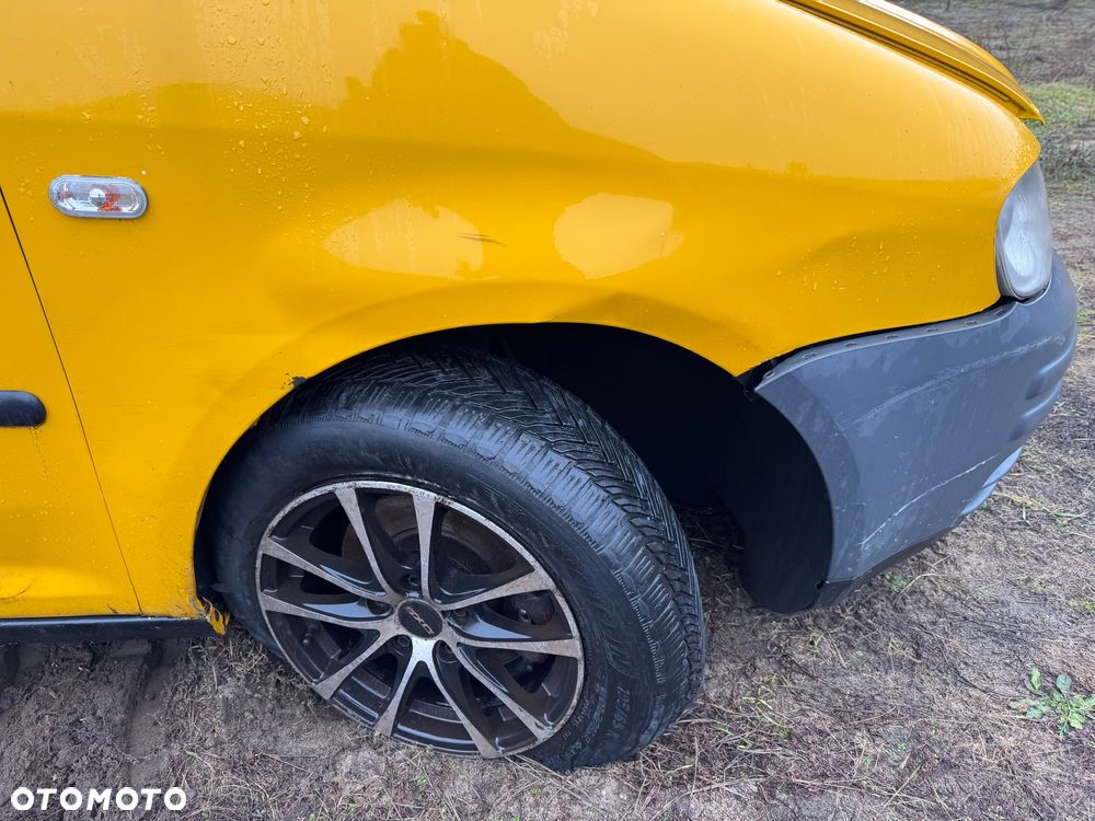 Volkswagen Caddy - 9