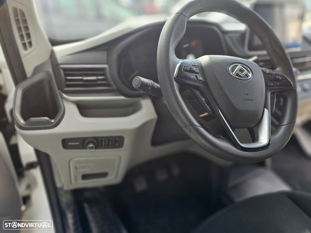 Maxus DELIVER 9 - 25