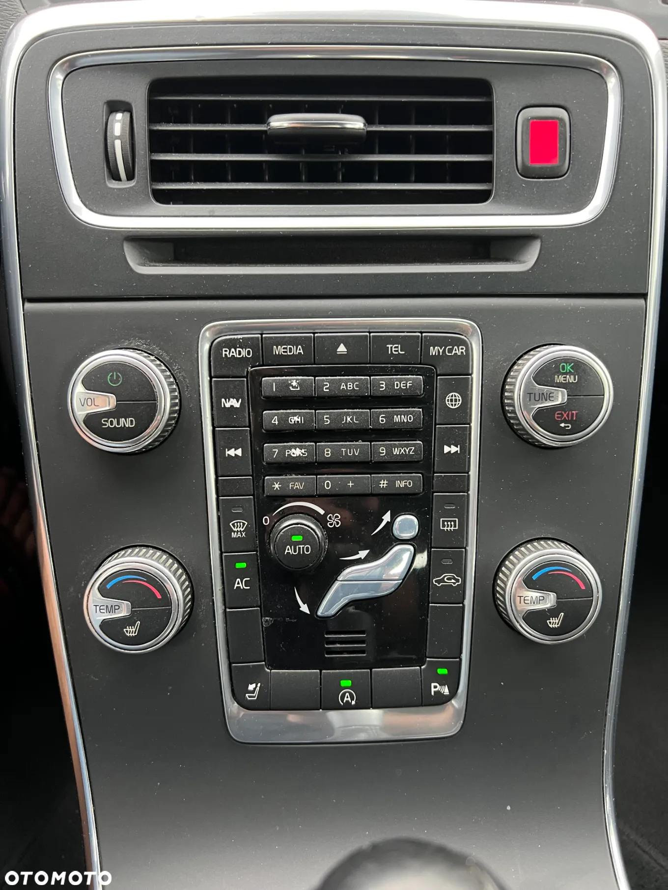 Volvo V60 D4 Edition - 16