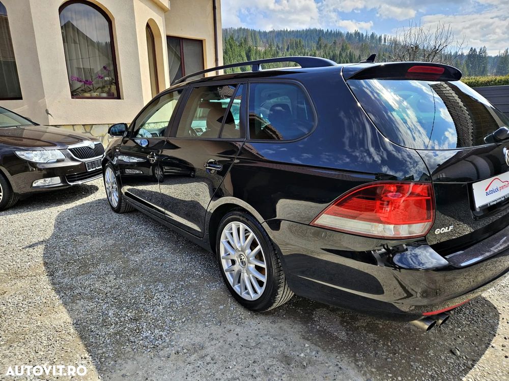 Volkswagen Golf 2.0 TDI DPF MATCH - 14