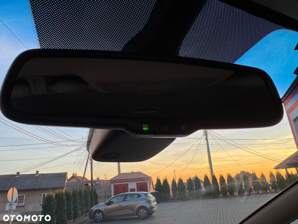 Kia Carens 1.7 CRDi 141 ISG Spirit - 28