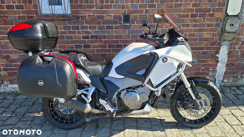 Honda VFR - 21