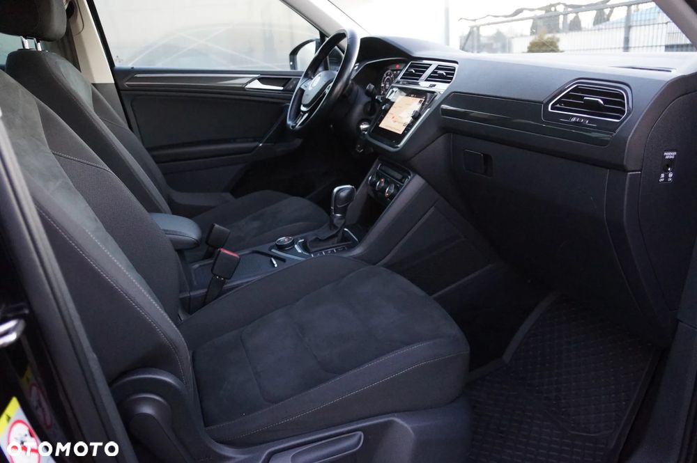 Volkswagen Tiguan 2.0 TDI SCR 4MOTION DSG Highline - 26