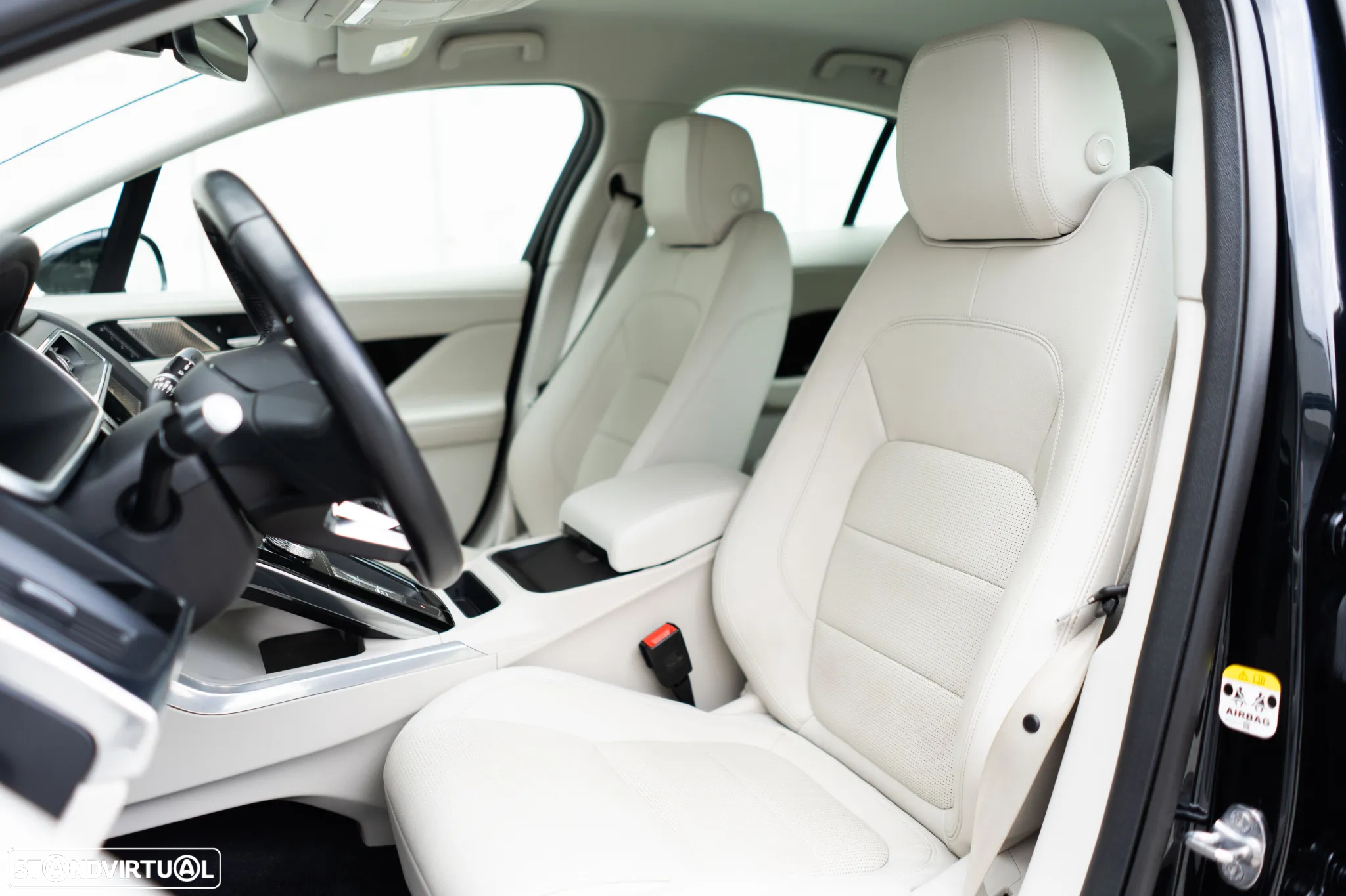 Jaguar I-Pace EV400 AWD S - 9