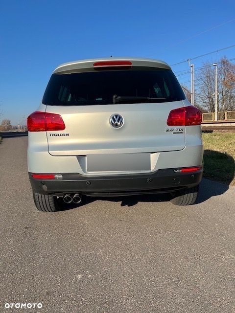 Volkswagen Tiguan 2.0 TDI DPF 4Motion BlueMotion Technology DSG Lounge Sport & Style - 5