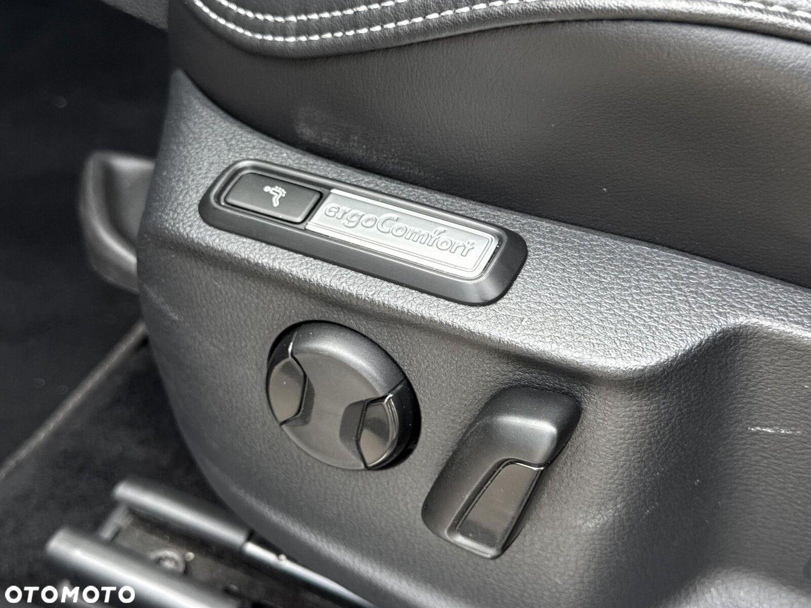 Volkswagen Passat 2.0 TDI EVO Elegance DSG - 11