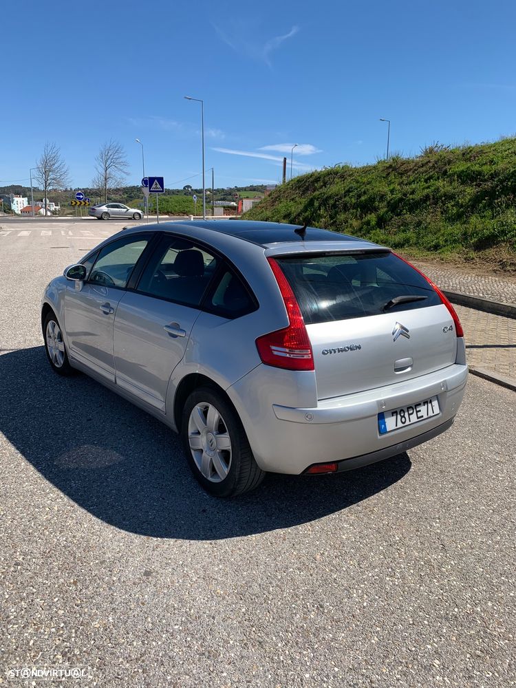 Citroën C4 1.6 HDi FAP EGS6 Exclusive - 4