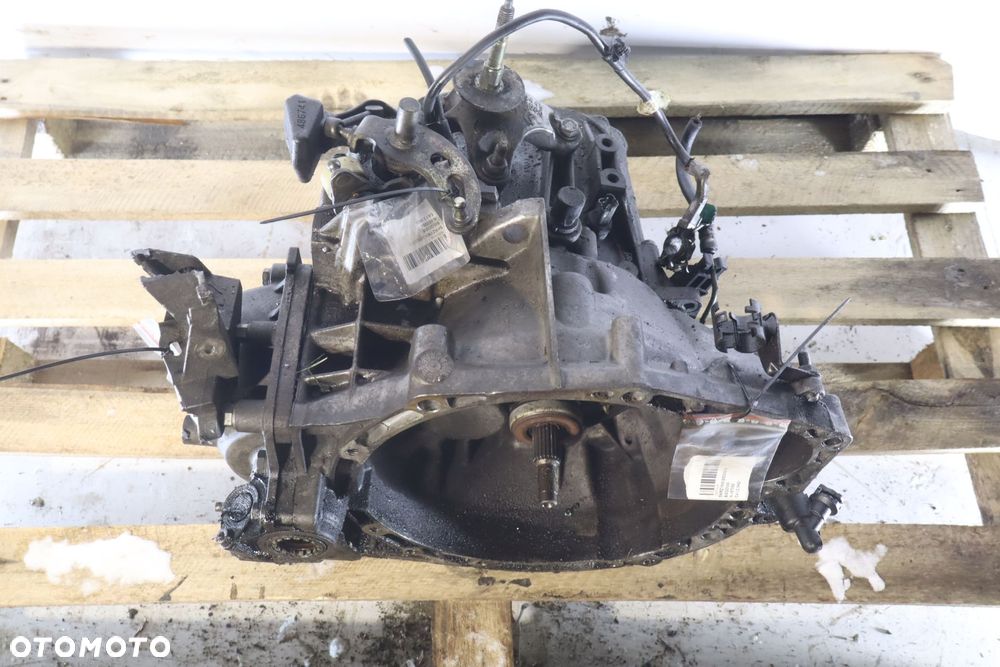 SKRZYNIA BIEGÓW 5 BIEGOWA CITROEN C4 I 2.0HDI 20MB01 - 5