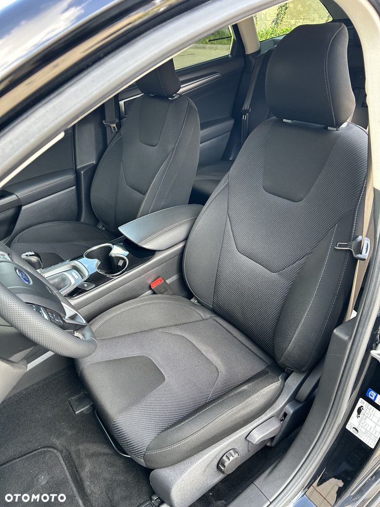 Ford Mondeo 2.0 TDCi ECOnetic Start-Stopp Titanium - 17
