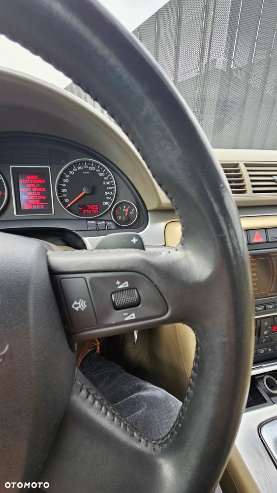 Audi A4 Limousine 2.0T FSI Quattro Tiptr - 10