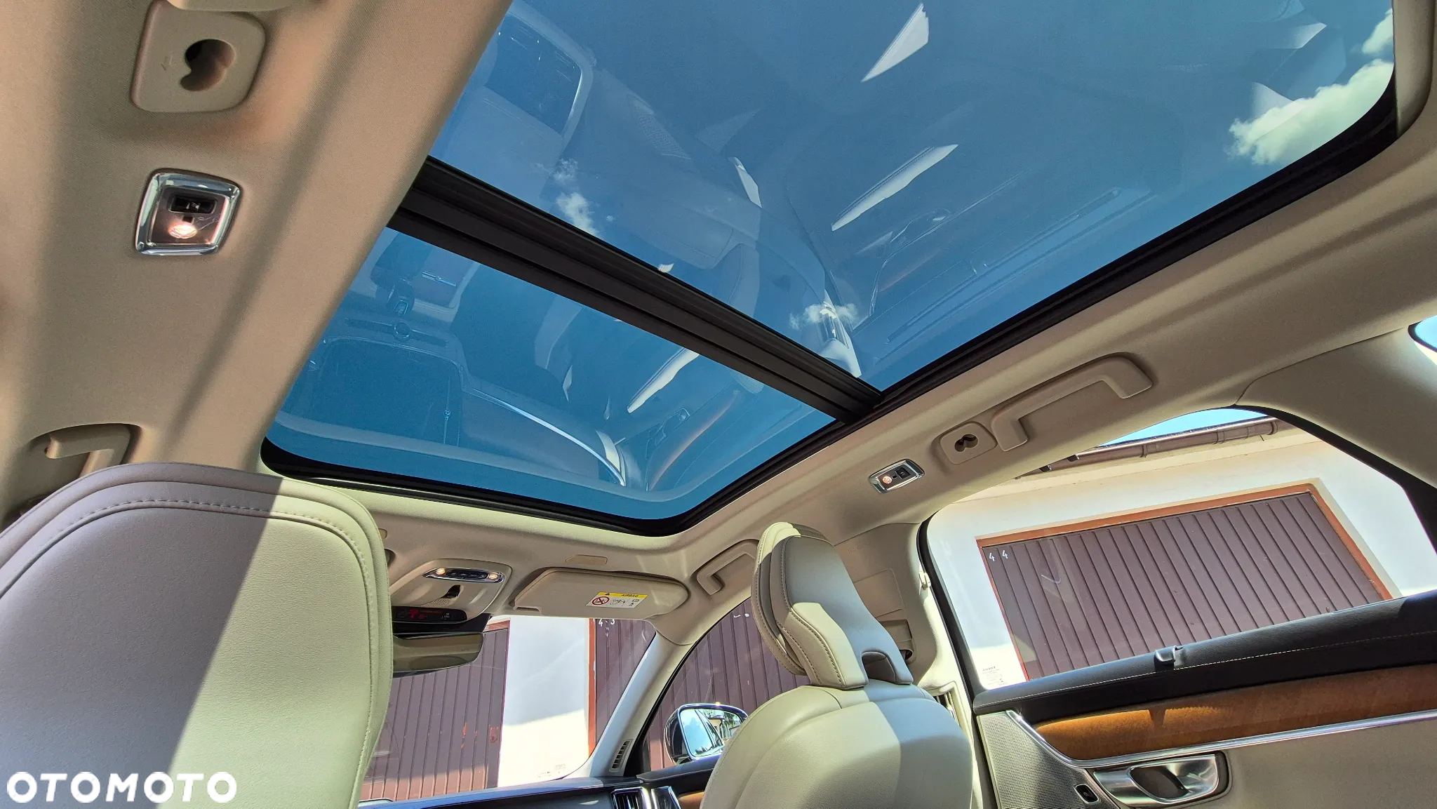 Volvo V90 D4 AWD Inscription - 13