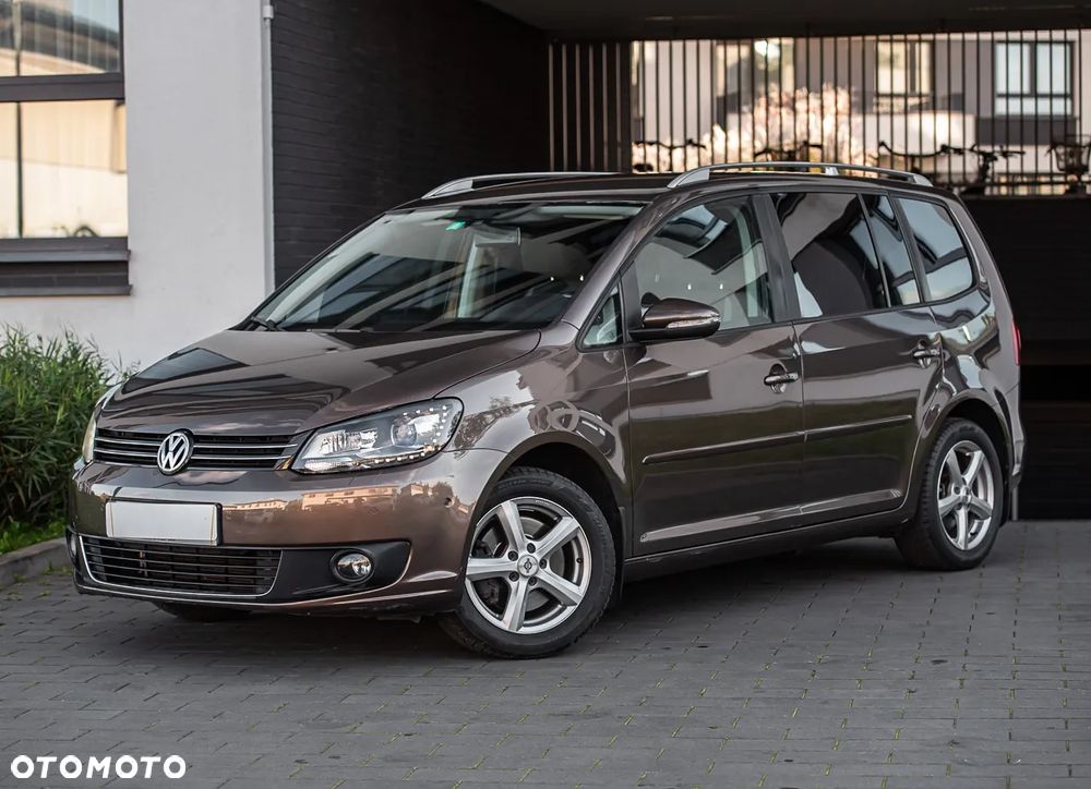 Volkswagen Touran 1.4 TSI BMT Highline DSG - 6