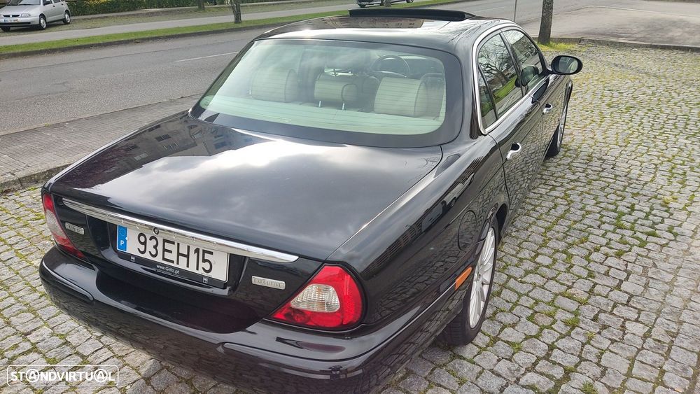 Jaguar XJ XJ6 2.7 D V6 Executive - 26